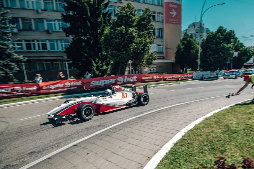 Campionatul Naţional de Super Rally, difuzat în următorii 5 ani de Look Sport 3