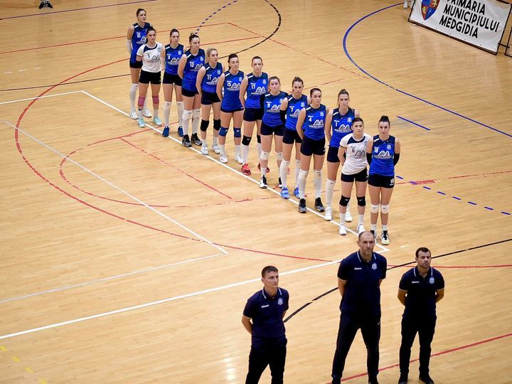 CS Medgidia ratează Cupa României la volei feminin, astfel că adversara sa, Medicina Tg. Mureş, e calificată în sferturi