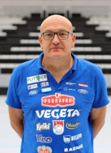 Zlatko Saracevici, legendă a handbalului croat şi antrenorul echipei Podravka Koprivnica, a decedat după un meci de campionat, la vârsta de 59 de ani