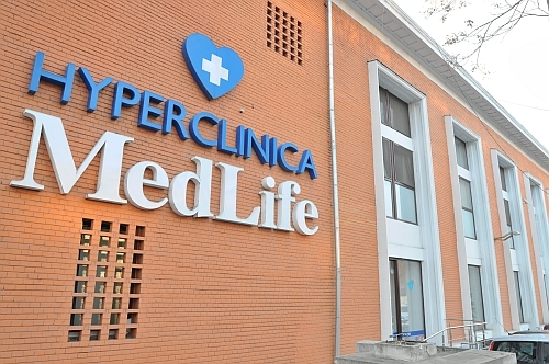 Grupul MedLife încheie anul 2020 cu o creştere de 25,5% faţă de anul trecut / Dezvoltarea reţelei de laboratoare COVID-19 a reprezentat una dintre realizările importante