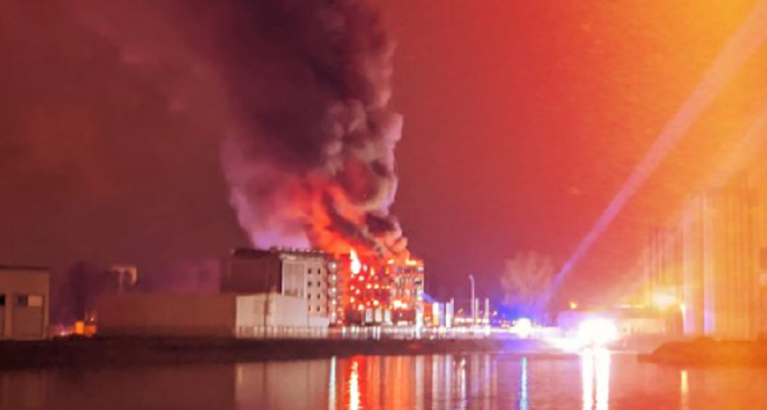 Incendiu important la Strasbourg, la sediul unei firme de servere informatice, OVH, o instalaţie clasată Seveso