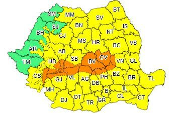 Cod galben de ploi şi ninsori, până joi dimineaţă, în cea mai mare parte a ţării/ În Carpaţii Meridionali şi de Curbură, va fi Cod portocaliu de ninsori abundente şi viscol