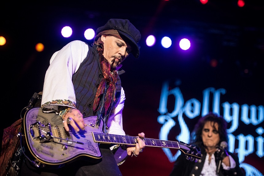 Supergrupul The Hollywood Vampires, care urma să concerteze la Bucureşti în august, a anulat întreg turneul european