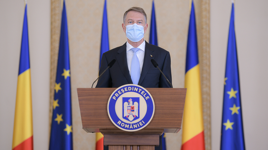 Iohannis: Trebuie să accelerăm vaccinarea şi să luăm toate măsurile împreună cu producătorii de vaccinuri pentru a face acest lucru / Nu dorim o carantină naţională pentru că nu rezolvă problema şi nu e aceeaşi situaţie în fiecare localitate