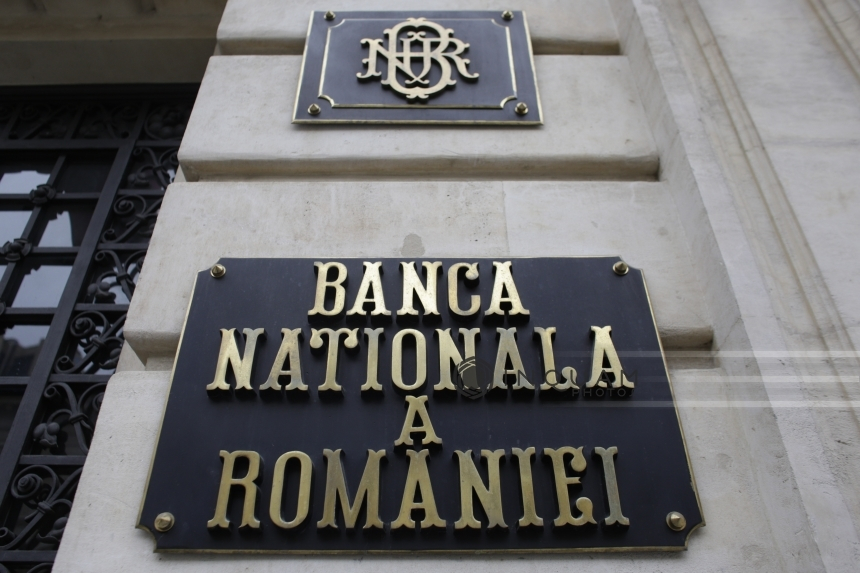 BNR: Piaţa financiară internaţională rămâne o sursă de riscuri mărite la adresa evoluţiilor interne. Economia va creşte probabil mai alert în 2021 decât s-a anticipat anterior