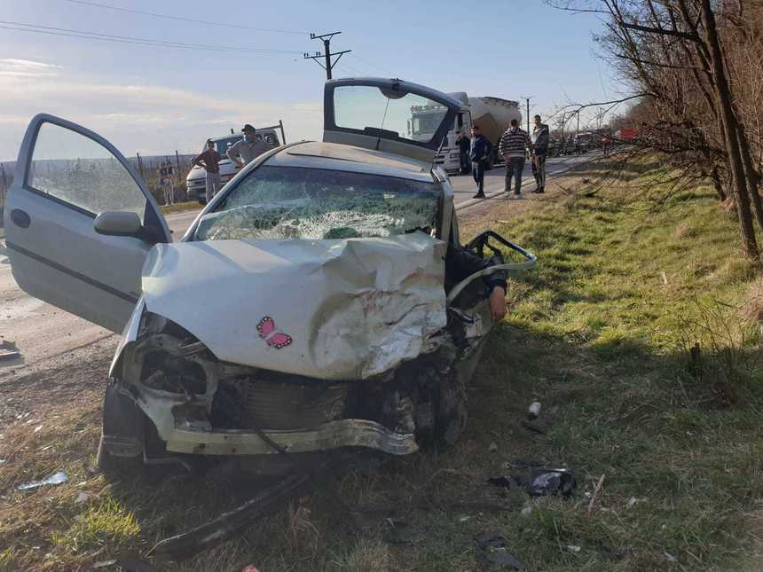 Dâmboviţa: Doi morţi şi doi răniţi în urma unui accident produs pe DN 72 A Târgovişte-Câmpulung