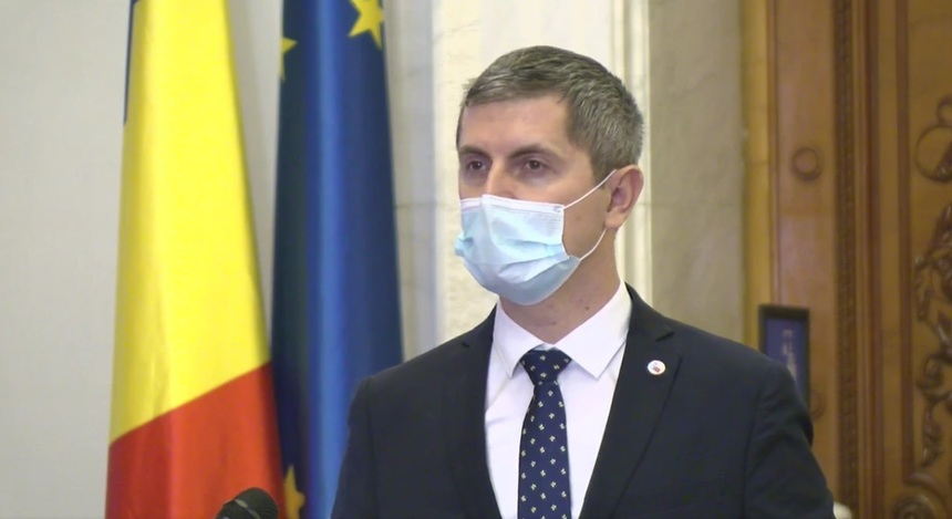 Dan Barna: În momentul în care rostogoleşti mesaje de tip fascist, care provoacă la ură, la discriminare explicită, la încurajarea nerespectării legii trebuie să existe o sancţiune/ Cei de la AUR sunt cultivaţi şi antrenaţi la vestiarele PSD