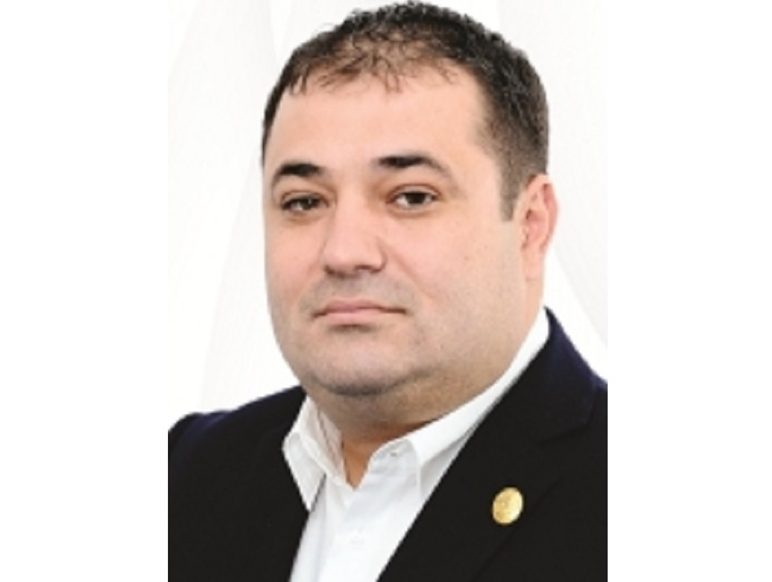 Cristina Prună a cerut sancţionarea deputatului PSD Adrian Solomon pentru limbaj injurios şi jignitor. Biroul permanent a transmis solicitarea la Comisia juridică