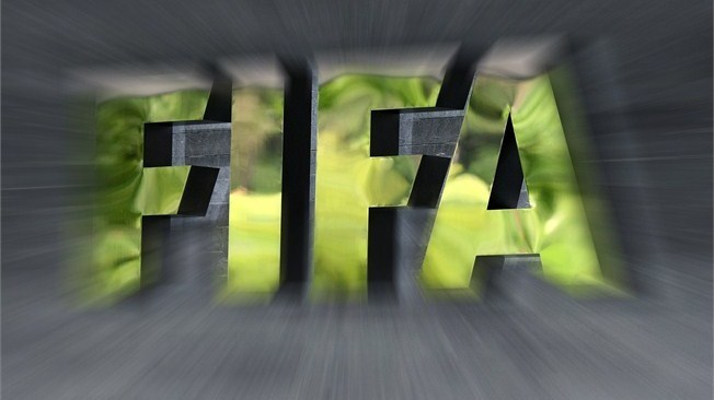 FIFA îndeamnă la calm şi unitate după oficializarea proiectului Superligii europene, dar îşi exprimă dezaprobarea faţă de o „ligă europeană închisă separatistă”