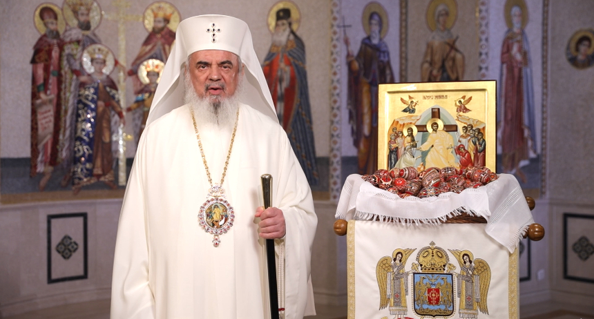 Patriarhul Daniel, îndemn de Paşti pentru românii din străinătate: Să aprecieze ospitalitatea ţărilor în care locuiesc acum – VIDEO