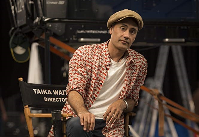 Regizorul Taika Waititi îl va interpreta pe piratul Barbă Neagră într-un serial pentru HBO Max