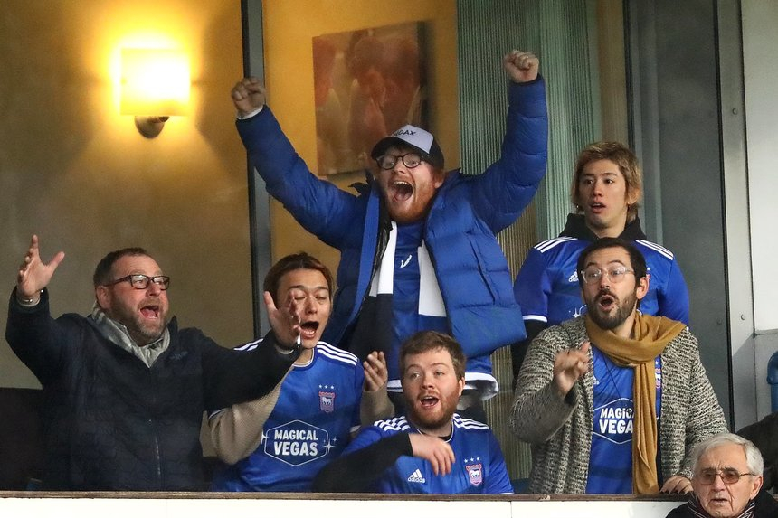 Ed Sheeran, sponsor la Ipswich Town