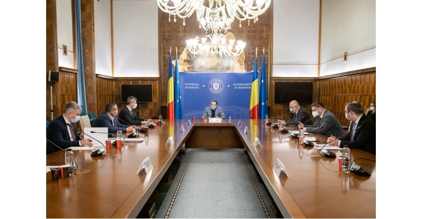 A treia sedinţă a Comitetului interministerial – Discuţii despre renunţarea la masca de protecţie pe plajă, programul operatorilor economici şi organizarea de evenimente private cu persoane vaccinate