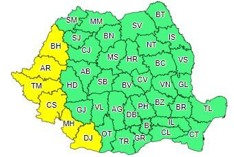 Ploi torenţiale, descărcări electrice şi intensificări ale vântului, până vineri seară/ În şase judeţe din vest şi sud-vest va fi Cod galben de vijelii, ploi torenţiale şi grindină