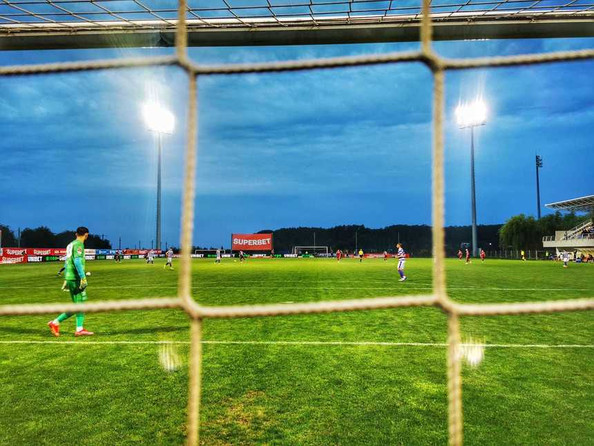 FC Rapid – ASU Politehnica Timişoara, scor 1-0, în Liga 2. Oaspeţii au jucat în inferioritate numerică din minutul 17