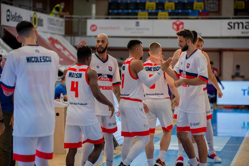 CSM Oradea, 2-0 la general cu BCMU Piteşti, în semifinalele Ligii Naţionale de baschet masculin