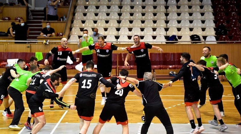 Dinamo Bucureşti – CSM Bacău şi Steaua – HCDS Constanţa, în semifinalele Cupei României la handbal