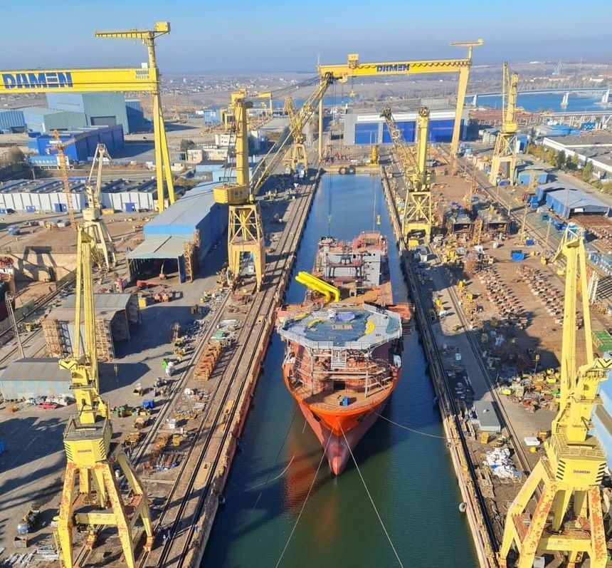 Asociaţia Constructorilor Navali: Transportul naval nu a fost cuprins în PNRR / Industria construcţiilor de nave a fost puternic afectată de pandemia COVID-19 / Criza va duce la disponibilizări