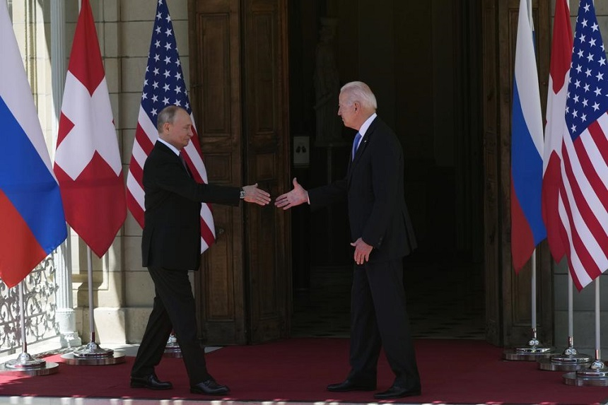 Activiştiîn favoarea păcii îndeamnă la pace la summitul Biden-Putin