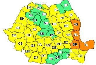 Coduri galben şi portocaliu de caniculă, respectiv furtuni, până marţi seară, în majoritatea regiunilor/ De miercuri, canicula şi disconfortul termic se vor semnala în toată ţara, iar Caraş-Severin, Timiş, Arad, Bihor şi Satu Mare vor fi sub Cod portocaliu