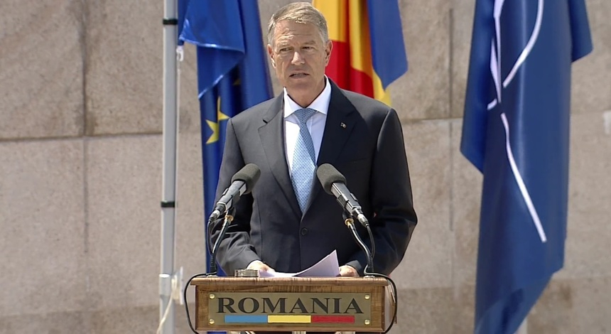 Iohannis, întrebat dacă e mai bine ca preşedintele PNL să fie premier sau invers: Cred că aşa cum este acuma e foarte bine. Coaliţia a decis prin vot şi premierul nu se stabileşte prin vot de partid