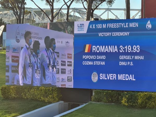 CE de înot pentru juniori: Argint pentru ştafeta de 4×100 m liber masculin. Record mondial pentru David Popovici