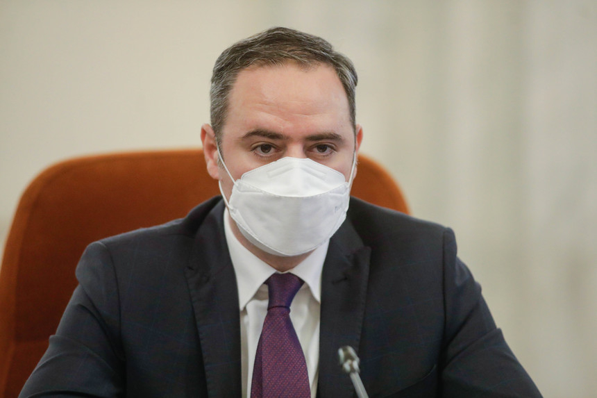 Alexandru Nazare, după remaniere: Aş vrea să transmit un mesaj de continuitate şi de stabilitate, îndeosebi pentru pieţele externe / Tranziţia va fi foarte lină; conduita României va fi aceeaşi pe pieţele externe