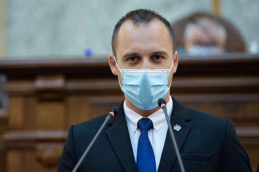 Cristi Berea, senator USR PLUS: În PNL ar trebui emis cod galben pentru declaraţii aiuritoare la adresa USR PLUS, cu termen de valabilitate până la congresul din septembrie