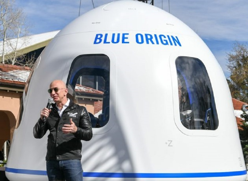 Jeff Bezos, cel mai bogat om de pe planetă, a declarat că a fost „uimit” şi „înmărmurit” de frumuseţea Planetei Albastre: „Vom construi o rută către spaţiu astfel încât copiii şi nepoţii noştri să poată construi viitorul”