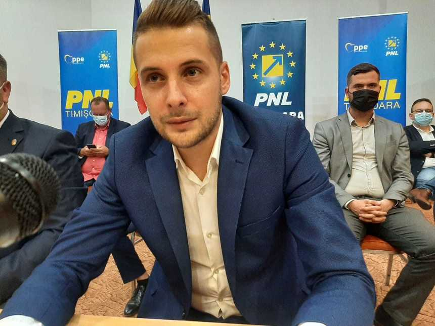 Raul Ambruş, după ce şi-a mai depus o dată candidatura pentru funcţia de preşedinte al PNL Timişoara: Sunt în procedură de contestare, aştept răspuns de la Curtea de Arbitraj