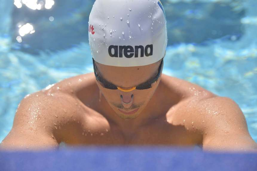 JO, înot: Robert Glinţă, în semifinale la 100 m spate