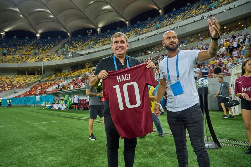 Gheorghe Hagi, cadou din partea rapidiştilor înainte de meciul Rapid-Farul – FOTO –