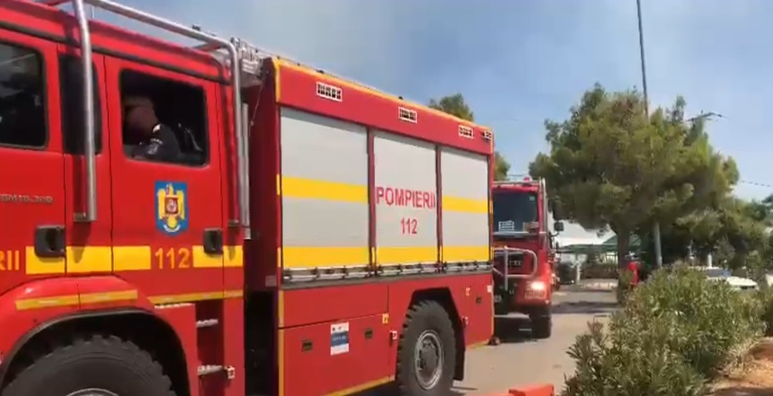 Pompierii români care urmează să ajute la stingerea incendiilor din Grecia au ajuns în Atena – VIDEO