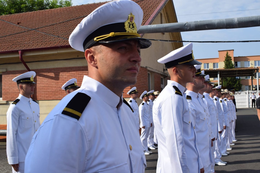 Un maistru militar, în timpul liber, a salvat un turist aflat în pericol de înec în dreptul unei plaje din Constanţa