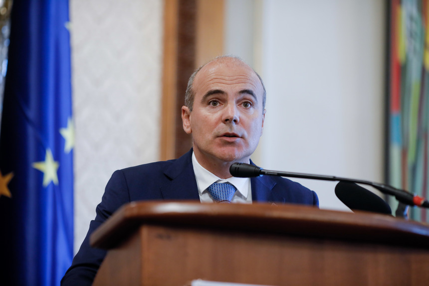 Rareş Bogdan: Trebuie să avem un Guvern funcţional la intrarea în anul viitor/ Noul Guvern ar putea să se prezinte în Parlament pentru învestire în 23 decembrie