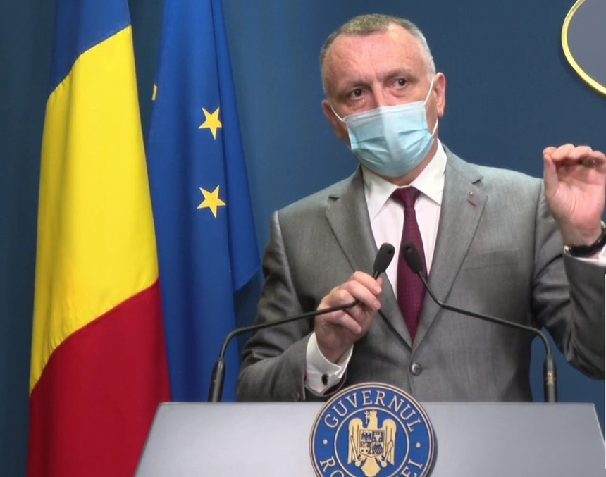 Ministrul Educaţiei anunţă că autorităţile permit organizarea de ceremonii la deschiderea noului anului şcolar. Care sunt condiţiile şi în ce situaţii masca de protecţie nu va fi purtată la şcoală