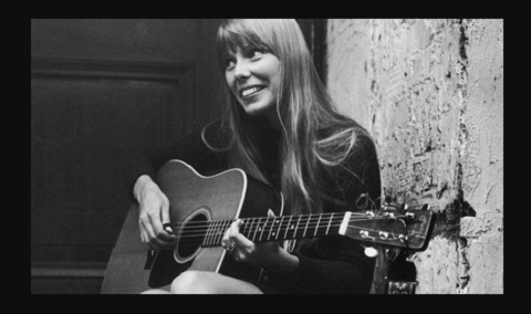 Cântăreaţa şi compozitoarea Joni Mitchell va primi titlul de „Persoana Anului” pe 2022 din partea fundaţiei MusiCares