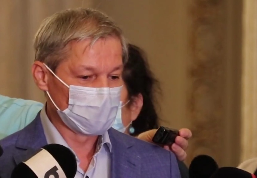 Cioloş: Când supunem la vot Fără penal în funcţii publice, avem 30 de zile pentru referendum. Dacă apare un val pandemic şi oamenii nu vor putea participa, riscăm să ratăm acest obiectiv