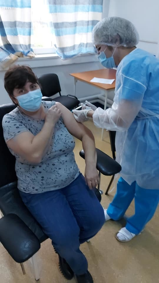 Managerul Spitalului din Găeşti (Dâmboviţa) anunţă administrarea vaccinului anti-COVID „oricărei persoane” care se prezintă la centrul de vaccinare