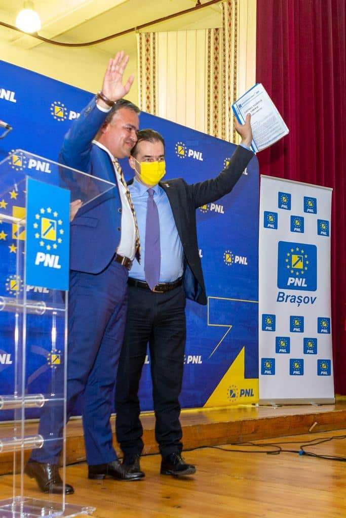 PNL Braşov a decis, cu 70 de voturi ”Da” şi 3 ”Nu”, susţinerea moţiunii lui Ludovic Orban la congresul din 25 septembrie / Este a zecea filială pro-Orban