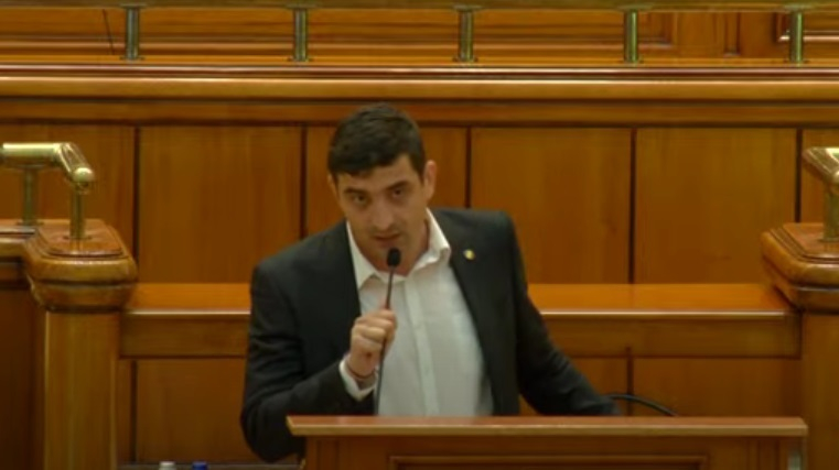 Simion, întrebat dacă AUR va iniţia procedura de suspendare a lui Iohannis: În momentul în care găsim susţinere parlamentară, da, cu siguranţă