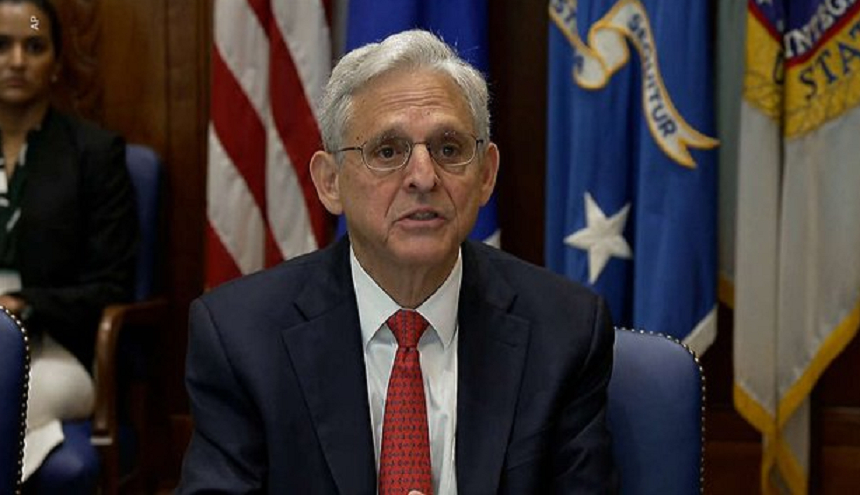 SUA – Procurorul general îi laudă pe angajaţii Departamentului de Justiţie ca fiind „servitori publici dedicaţi şi patrioţi” / Merrick Garland a „aprobat personal” decizia de a se solicita un mandat de percheziţie pentru casa fostului preşedinte Trump