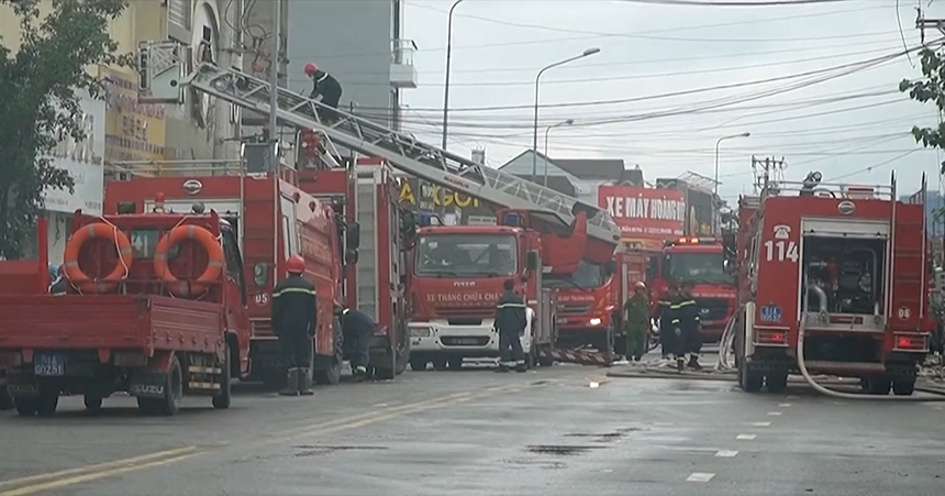 Un incendiu într-un bar de karaoke din Vietnam s-a soldat cu cel puţin 23 de morţi