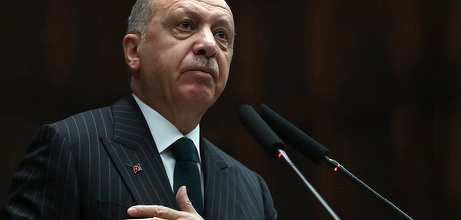 Scandal de rasism în Liga Campionilor: Erdogan: Franţa a ajuns să fie un loc în care se concentrează retorica rasistă. Sperăm că în această seară meciul se va încheia în linişte