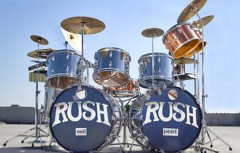 Setul de tobe emblematic al lui Neil Peart, vândut pentru jumătate de milion de dolari