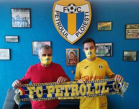 Petrolul Ploieşti l-a achiziţionat pe mijlocaşul Silviu Pană