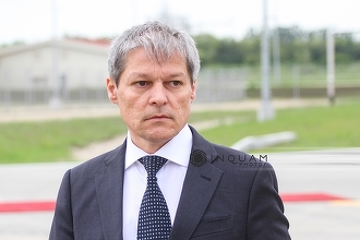 Cioloş: Apropo de discuţiile asupra numelui de premier din această seară, mesajul USR PLUS este simplu: am vorbit serios atunci când am spus că e nevoie de un nou început pentru România