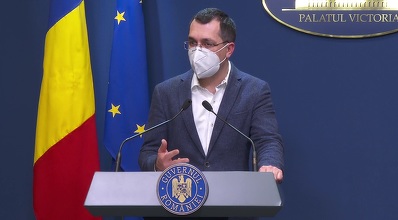 Voiculescu: Cei care muncesc în afara programului de lucru vor fi renumeraţi cu 90 lei pe oră dacă e vorba de medici, 45 de lei pe oră dacă e vorba de asistenţi medicali şi 20 de lei pe oră dacă e vorba de registratori / Medicii de familie primesc 30 lei pe fiecare pacient vaccinat