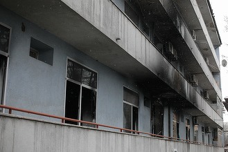 Scrisoare deschisă semnată de mai multe organizaţii care cer transparenţă în ancheta privind incendiul de la „Matei Balş”: Românii nu mai vor să audă scuze şi aruncarea culpei de la o autoritate la alta