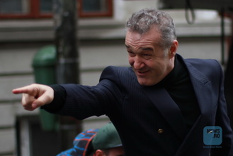 Gigi Becali: Nu plecam dacă nu aveam asigurare. Ne-a zis DSP că vom da declaraţie când revenim în ţară